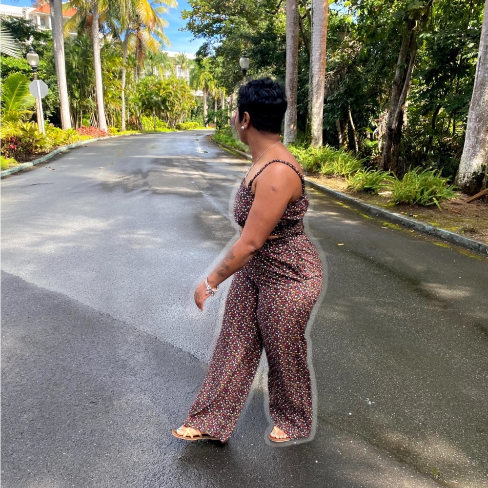 Floral Women's 2 pc set size medium